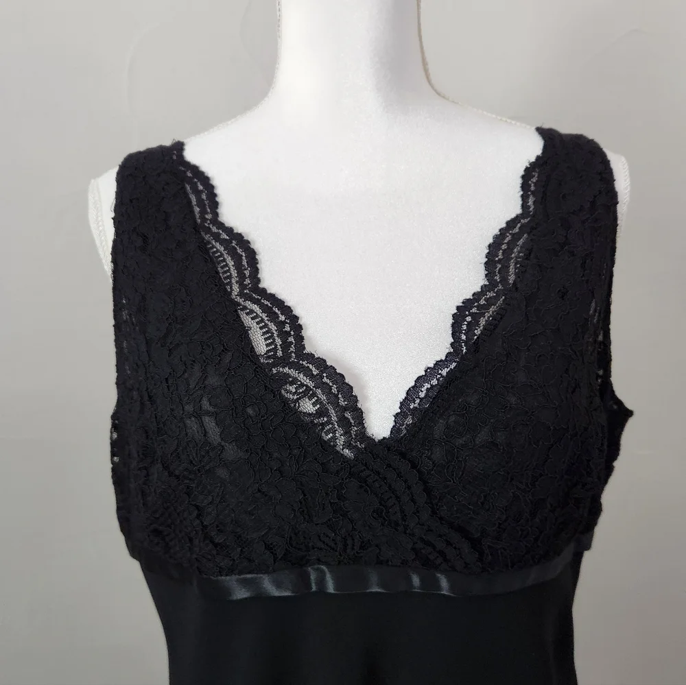 Jones Wear Black Lace-Trim Cocktail Dress - Picture 2 of 7